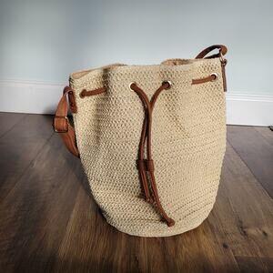 Montce Tan Beige Brown Bucket Bag Adjustable Leather Strap Purse